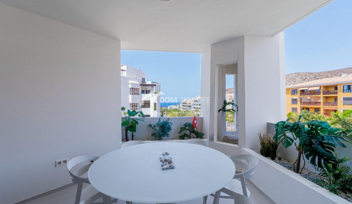 Revente - Plat -
Arona - Palm Mar