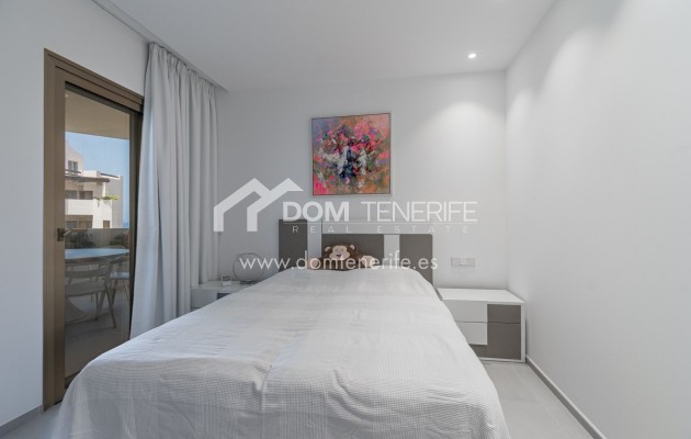 Revente - Plat -
Arona - Palm Mar