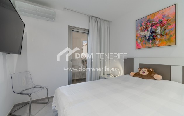 Revente - Plat -
Arona - Palm Mar