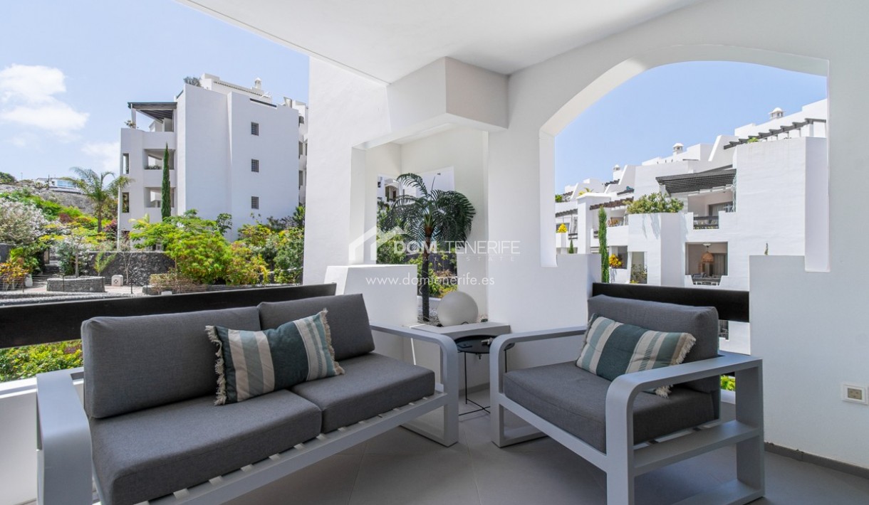 Revente - Plat -
Arona - Palm Mar