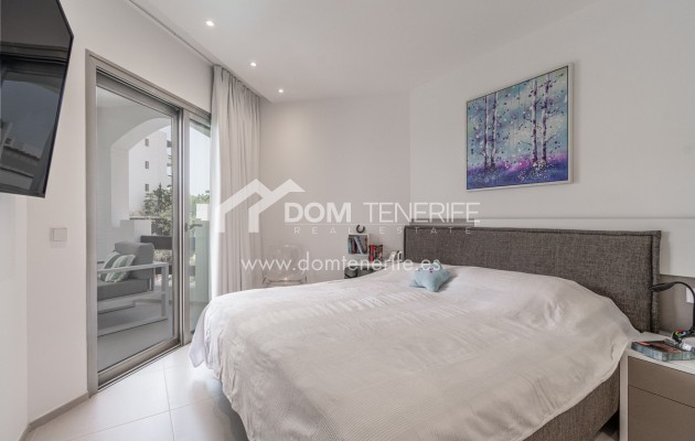 Revente - Plat -
Arona - Palm Mar