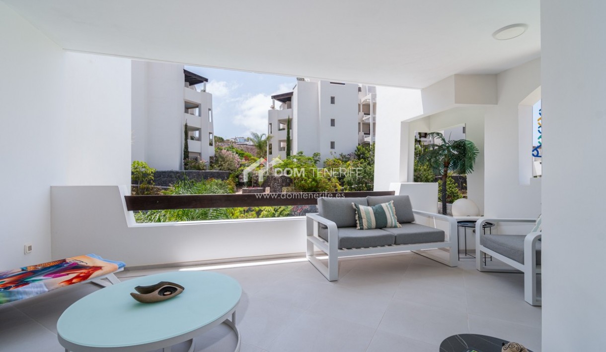 Revente - Plat -
Arona - Palm Mar