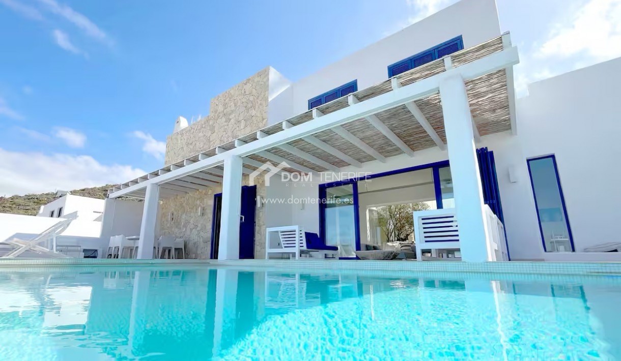 Venta - Chalet independiente -
Adeje - Roque del Conde