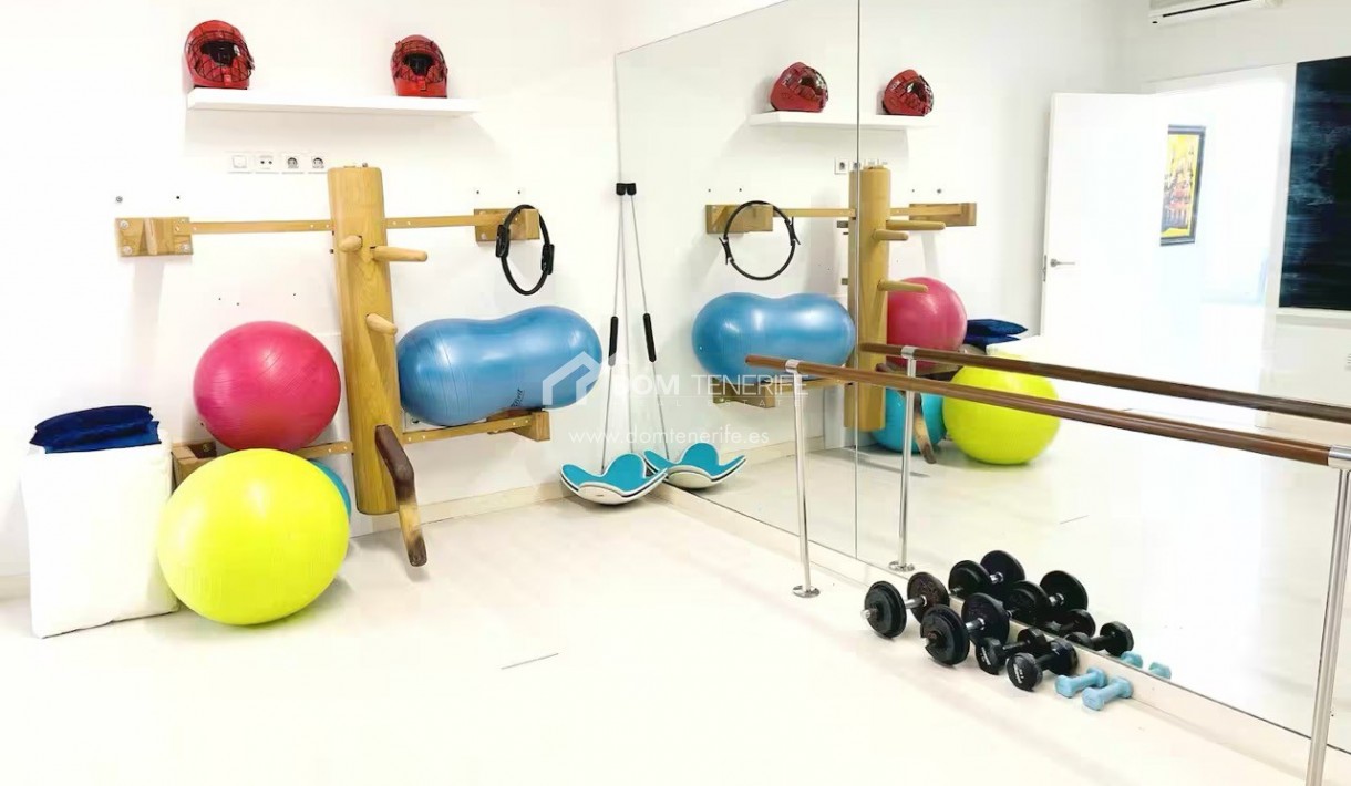 Venta - Chalet independiente -
Adeje - Roque del Conde