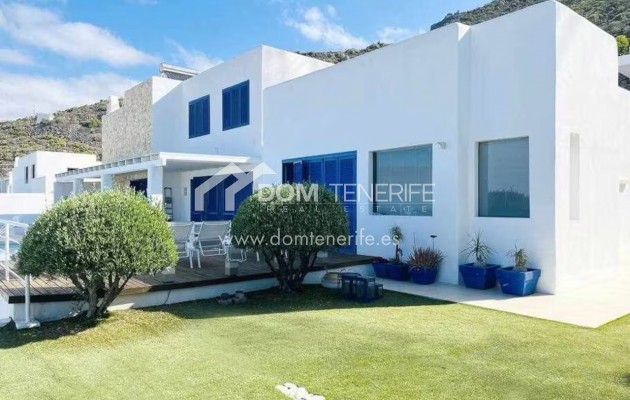 Venta - Chalet independiente -
Adeje - Roque del Conde