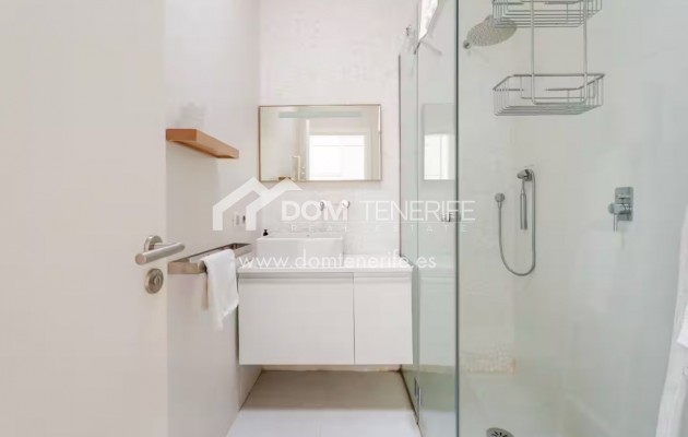 Venta - Chalet independiente -
Adeje - Roque del Conde