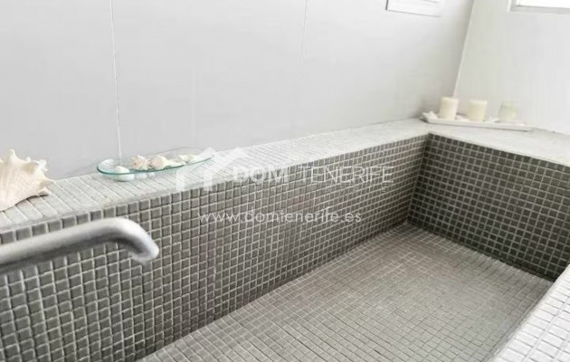 Venta - Chalet independiente -
Adeje - Roque del Conde