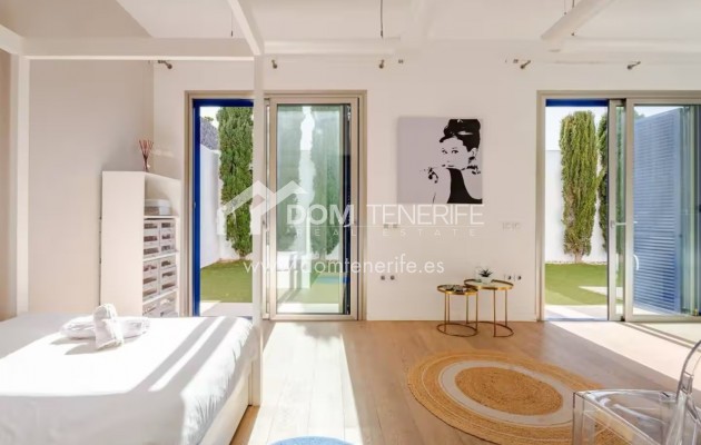 Venta - Chalet independiente -
Adeje - Roque del Conde