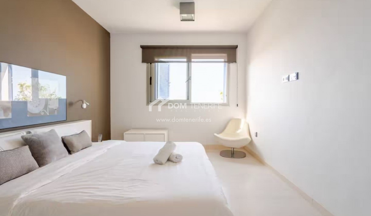 Venta - Chalet independiente -
Adeje - Roque del Conde