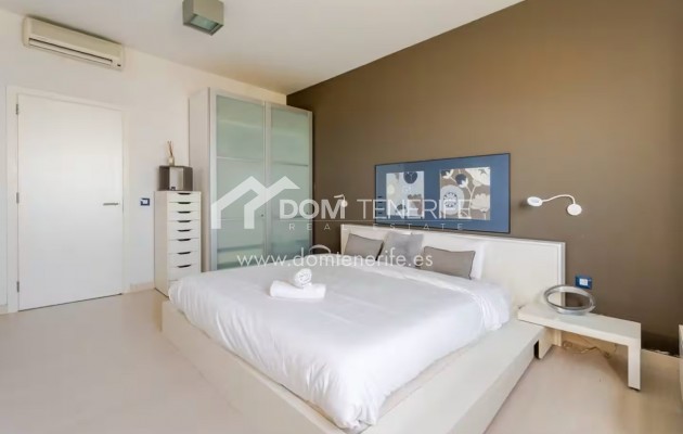 Venta - Chalet independiente -
Adeje - Roque del Conde