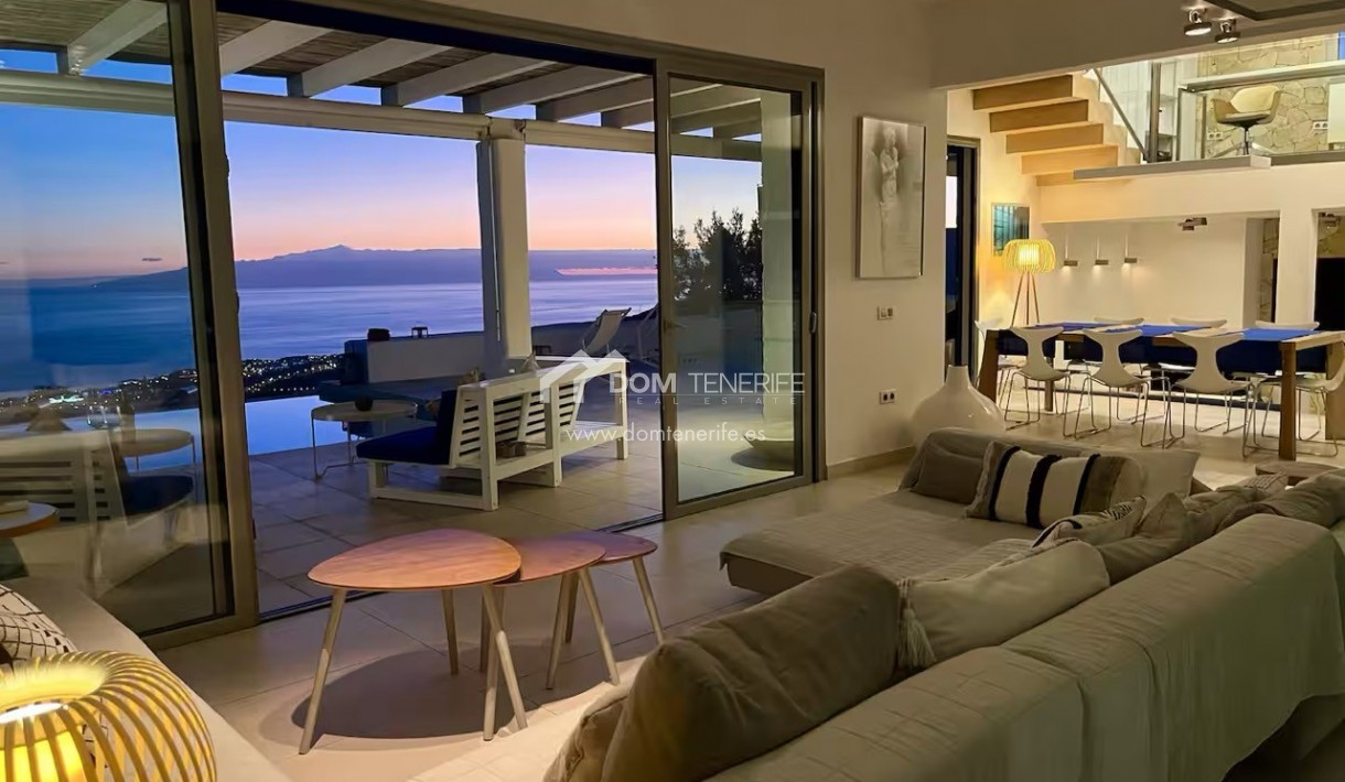 Venta - Chalet independiente -
Adeje - Roque del Conde