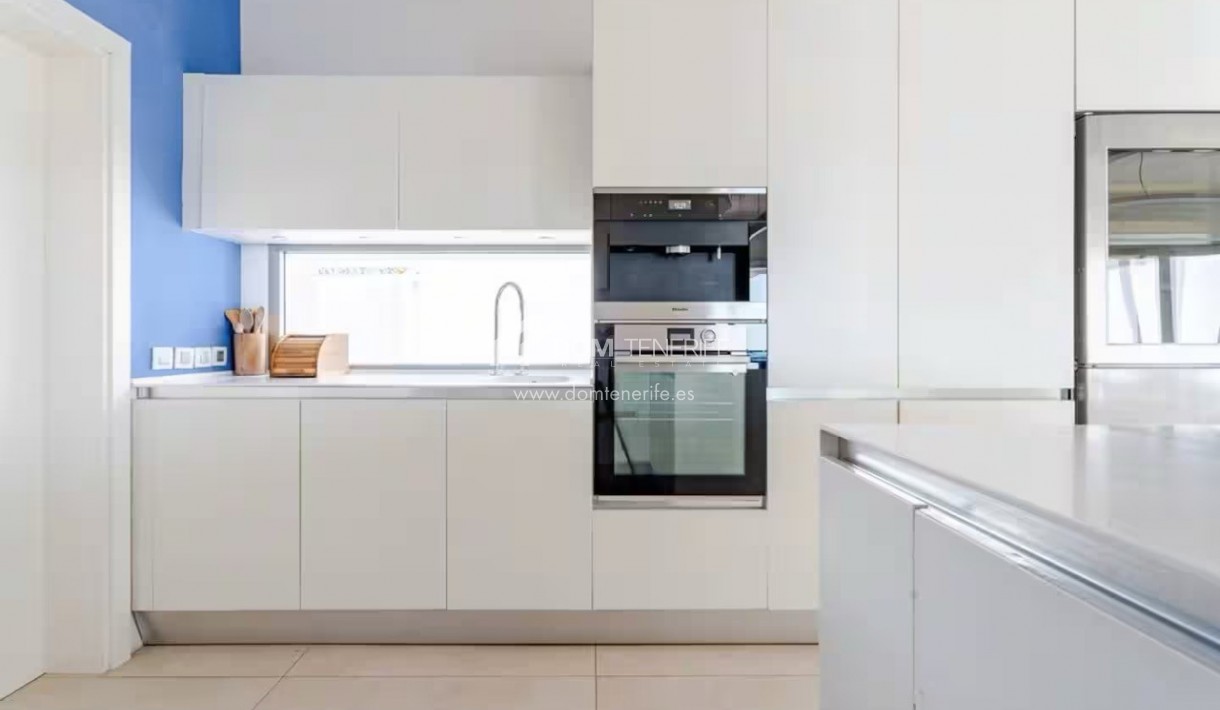 Venta - Chalet independiente -
Adeje - Roque del Conde