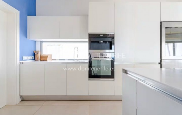 Venta - Chalet independiente -
Adeje - Roque del Conde