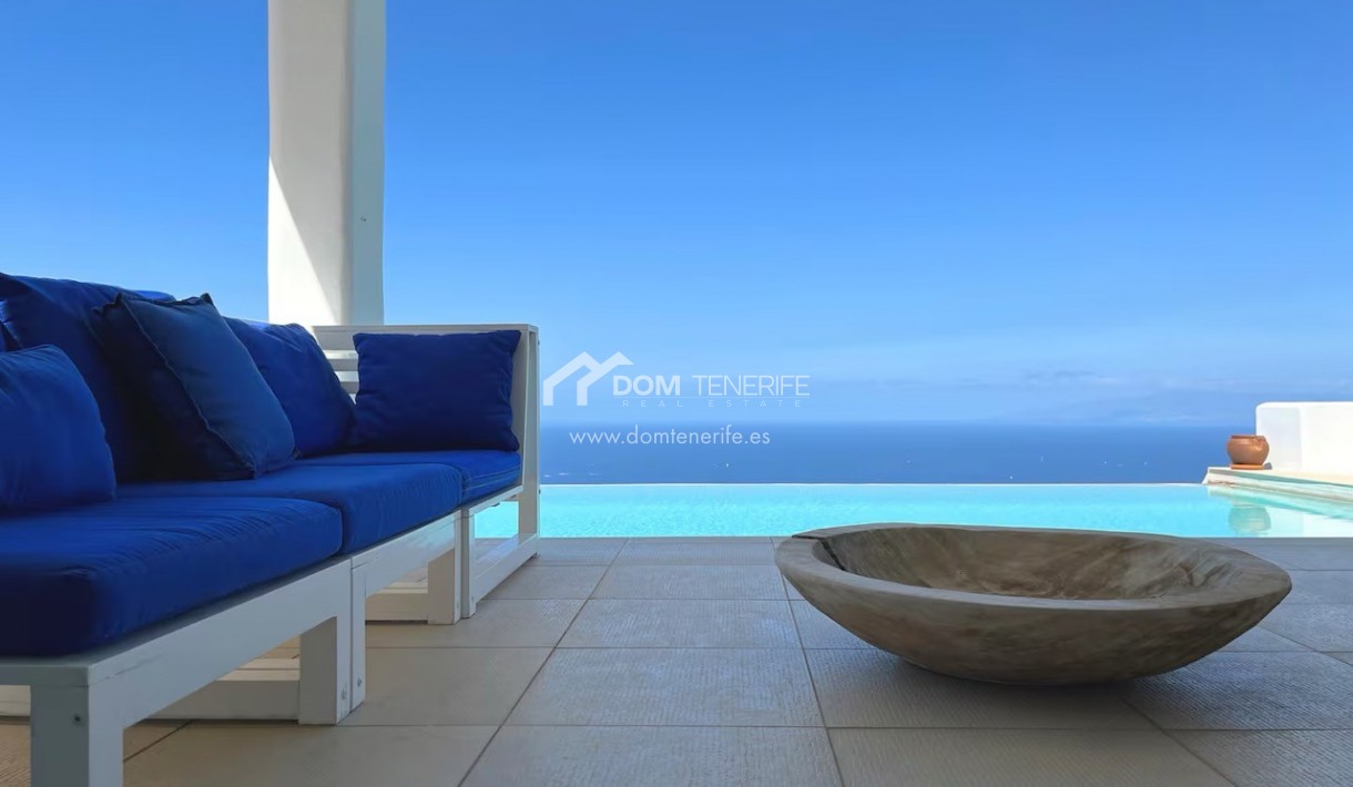 Venta - Chalet independiente -
Adeje - Roque del Conde