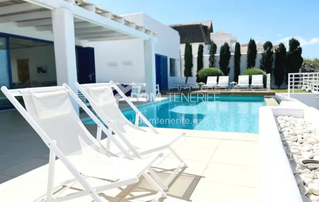 Venta - Chalet independiente -
Adeje - Roque del Conde