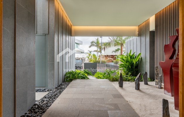 Wiederverkauf - Villa -
Guía de Isora  - Abama