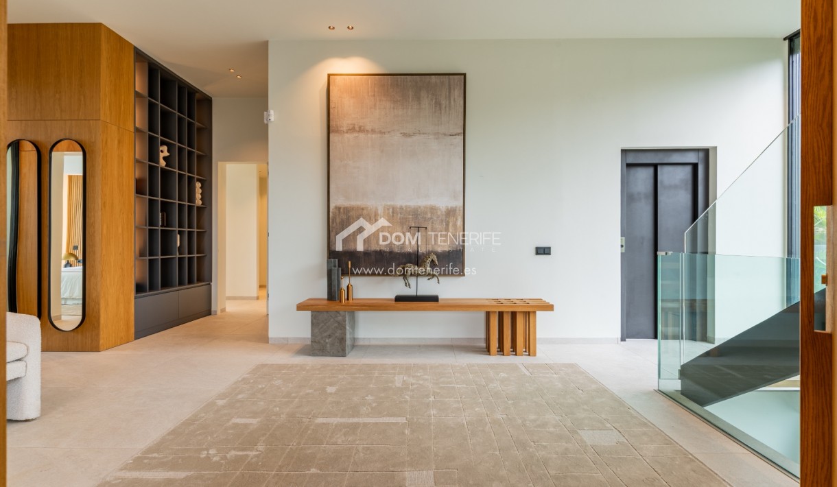 Wiederverkauf - Villa -
Guía de Isora  - Abama