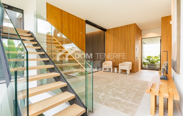 Wiederverkauf - Villa -
Guía de Isora  - Abama