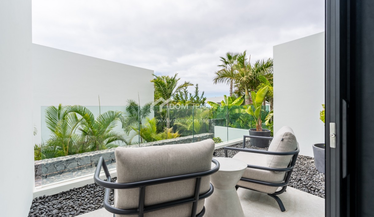 Wiederverkauf - Villa -
Guía de Isora  - Abama