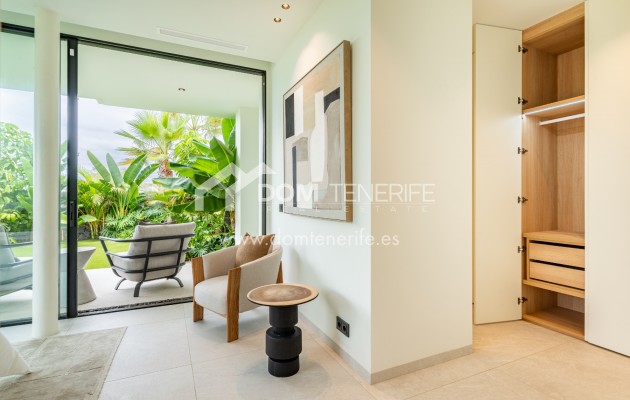 Wiederverkauf - Villa -
Guía de Isora  - Abama