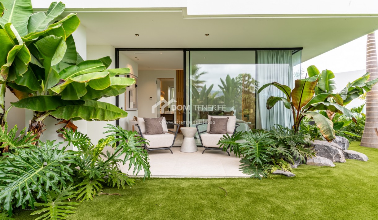 Wiederverkauf - Villa -
Guía de Isora  - Abama