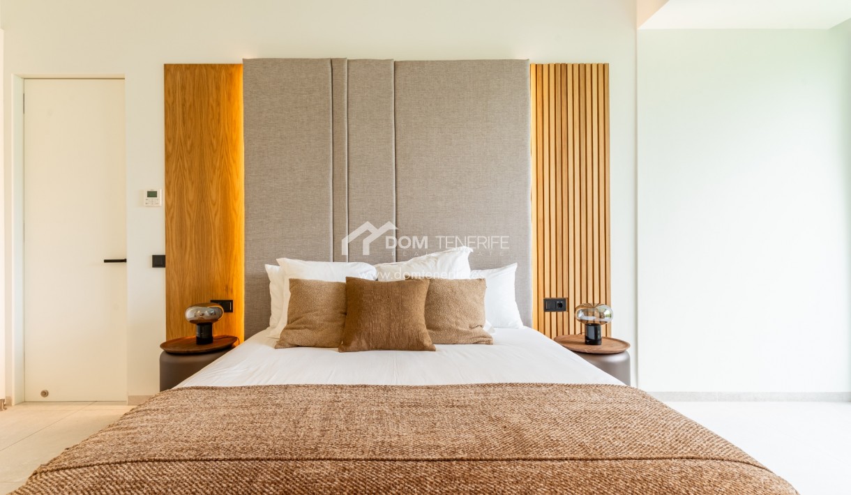 Wiederverkauf - Villa -
Guía de Isora  - Abama