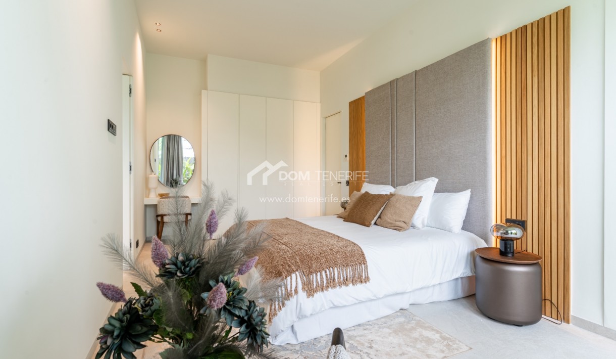 Wiederverkauf - Villa -
Guía de Isora  - Abama