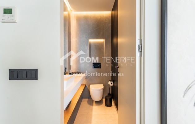 Wiederverkauf - Villa -
Guía de Isora  - Abama