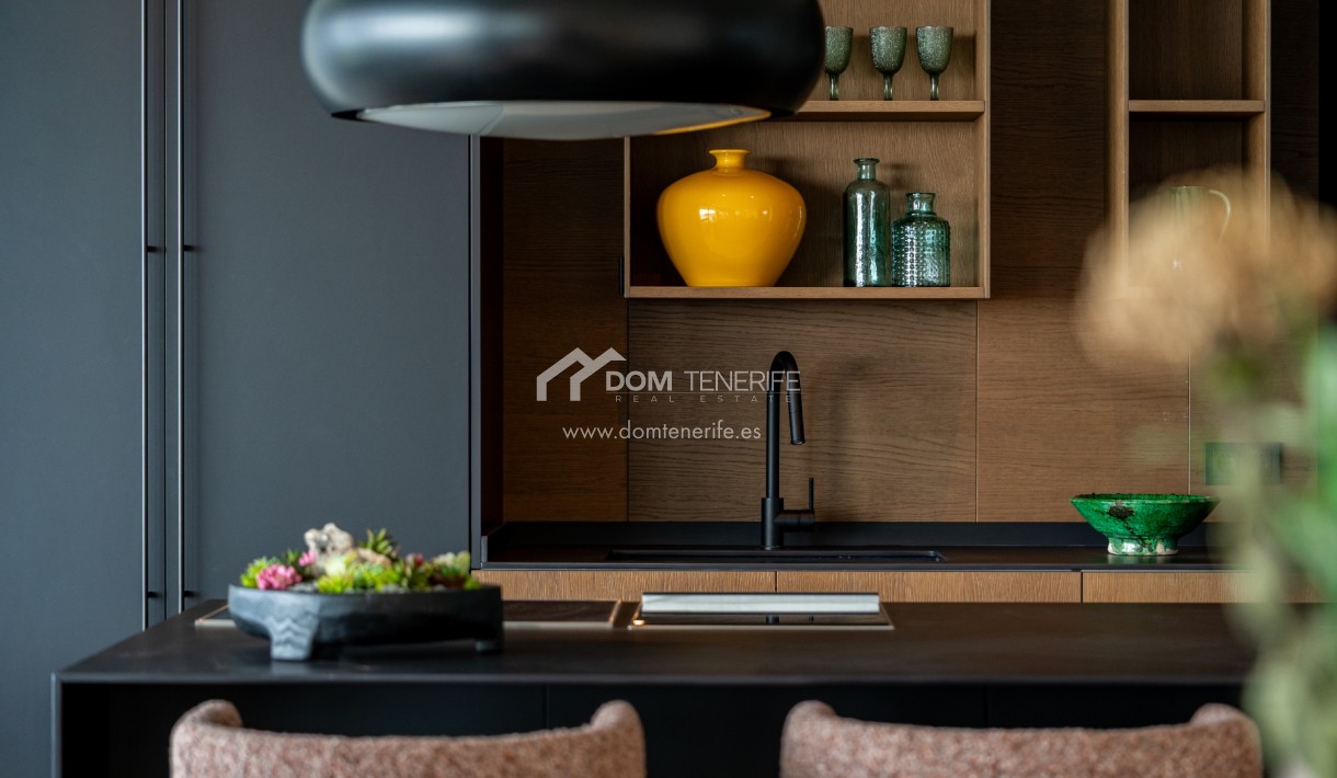 Wiederverkauf - Villa -
Guía de Isora  - Abama