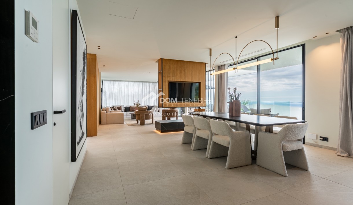 Wiederverkauf - Villa -
Guía de Isora  - Abama