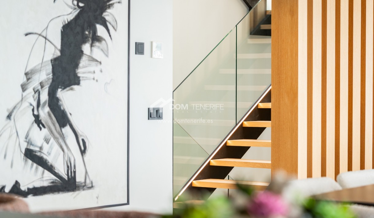 Wiederverkauf - Villa -
Guía de Isora  - Abama