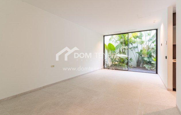 Wiederverkauf - Villa -
Guía de Isora  - Abama