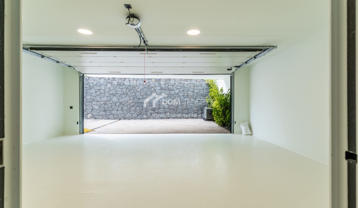 Wiederverkauf - Villa -
Guía de Isora  - Abama