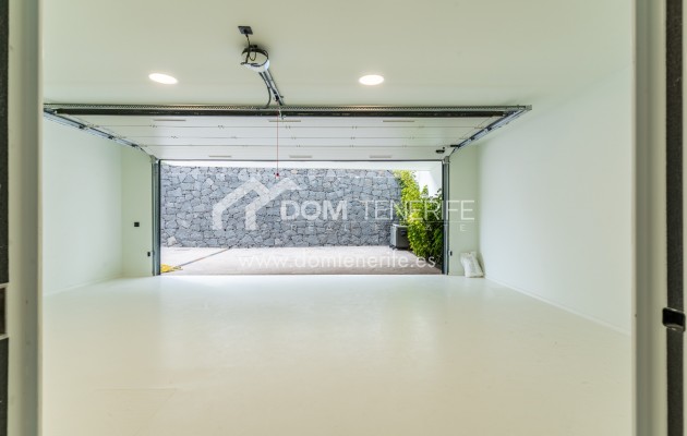 Wiederverkauf - Villa -
Guía de Isora  - Abama