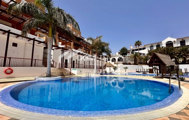 Продажа - Вилла -
Сан Мигель де Абона - Гольф дель Сур