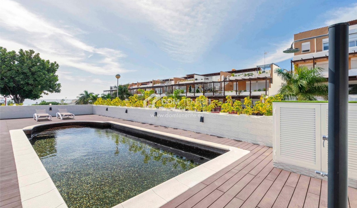 Продажа - Вилла -
Сан Мигель де Абона - Гольф дель Сур