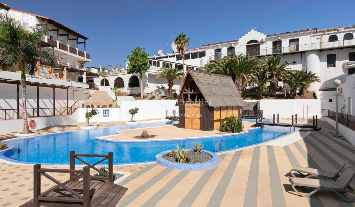 Продажа - Вилла -
Сан Мигель де Абона - Гольф дель Сур