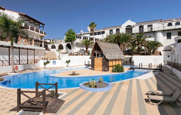 Продажа - Вилла -
Сан Мигель де Абона - Гольф дель Сур