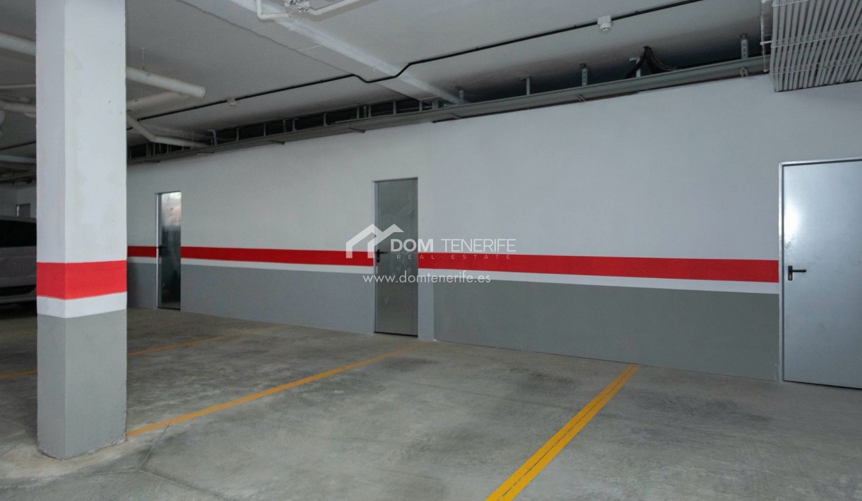 Продажа - Вилла -
Сан Мигель де Абона - Гольф дель Сур