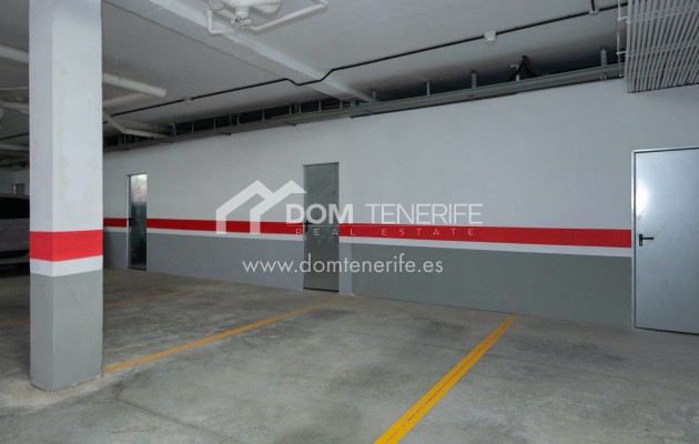 Продажа - Вилла -
Сан Мигель де Абона - Гольф дель Сур