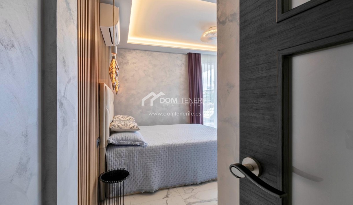 Продажа - Вилла -
Сан Мигель де Абона - Гольф дель Сур