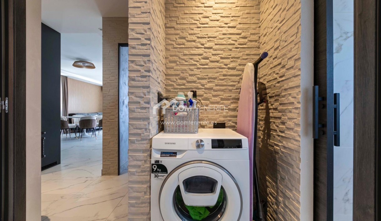 Продажа - Вилла -
Сан Мигель де Абона - Гольф дель Сур