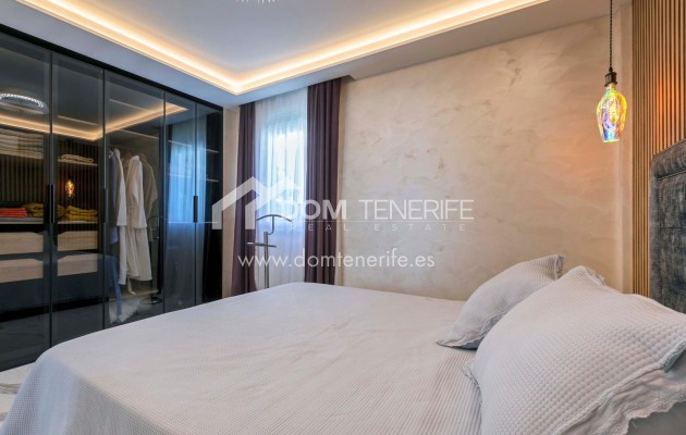 Продажа - Вилла -
Сан Мигель де Абона - Гольф дель Сур