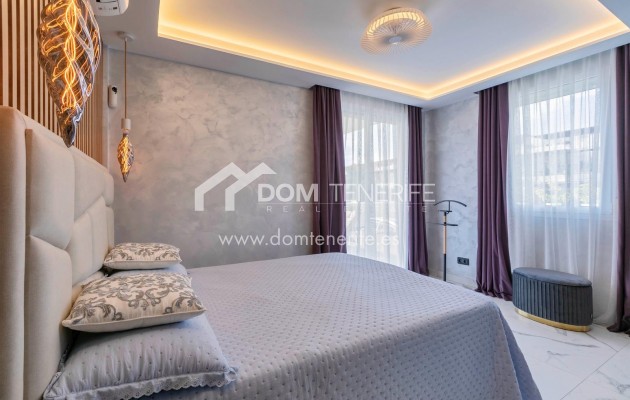 Продажа - Вилла -
Сан Мигель де Абона - Гольф дель Сур