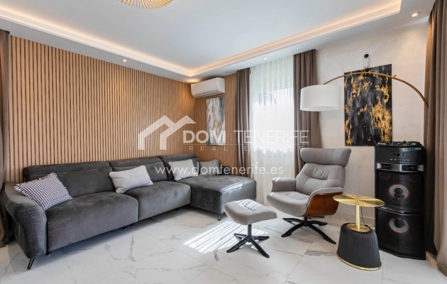 Продажа - Вилла -
Сан Мигель де Абона - Гольф дель Сур