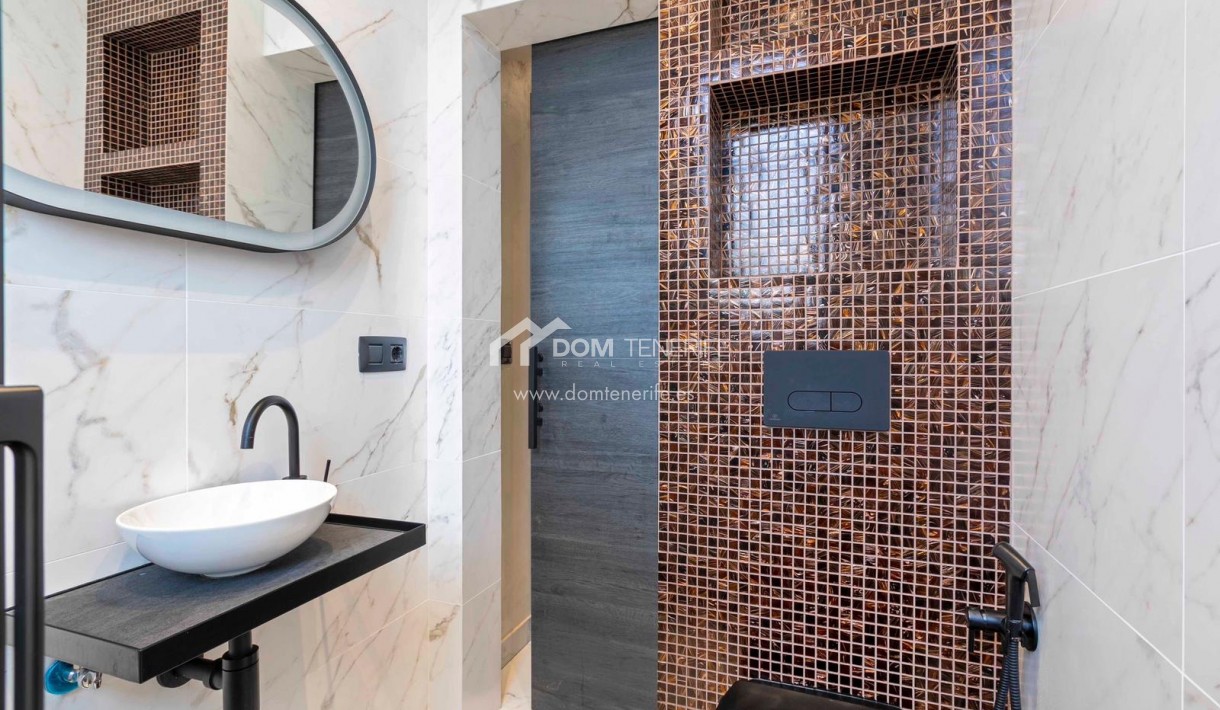 Продажа - Вилла -
Сан Мигель де Абона - Гольф дель Сур