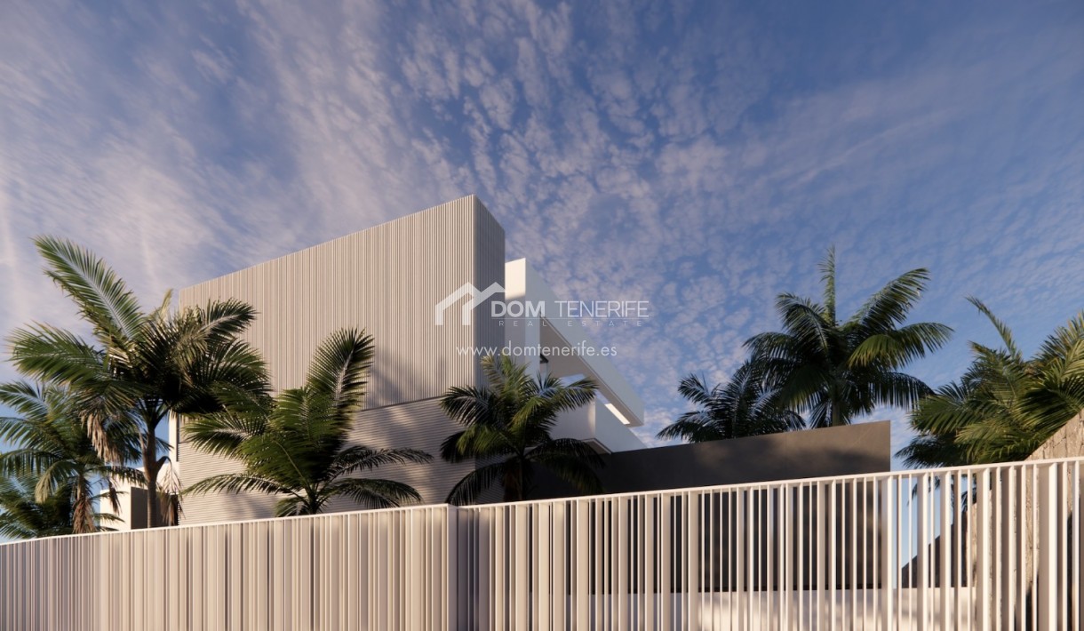 Venta - Chalet independiente -
Adeje - Roque del Conde