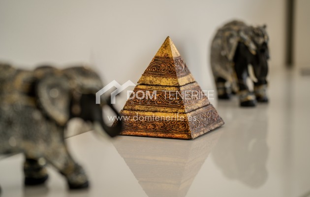 Venta - Apartamento -
Adeje