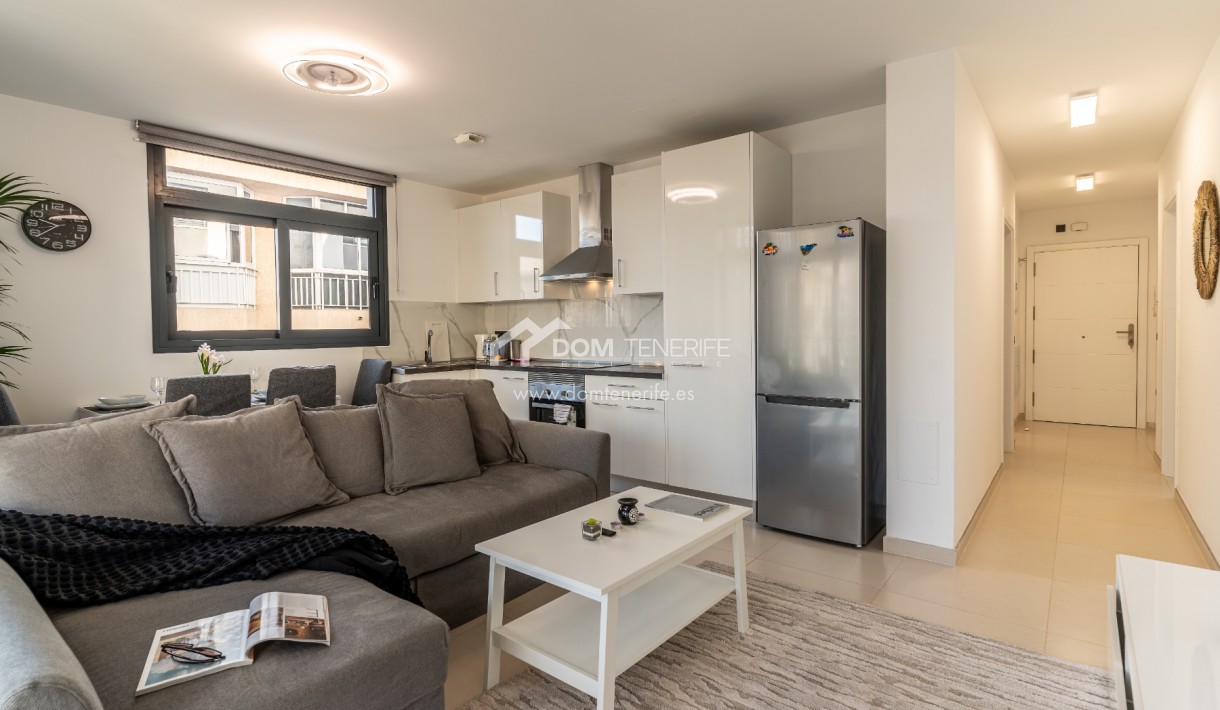 Venta - Apartamento -
Adeje