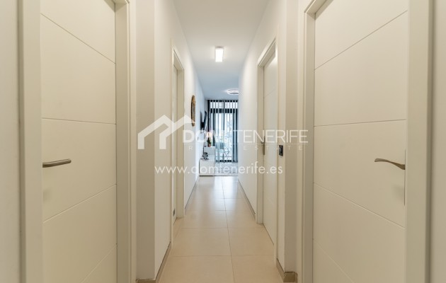 Venta - Apartamento -
Adeje